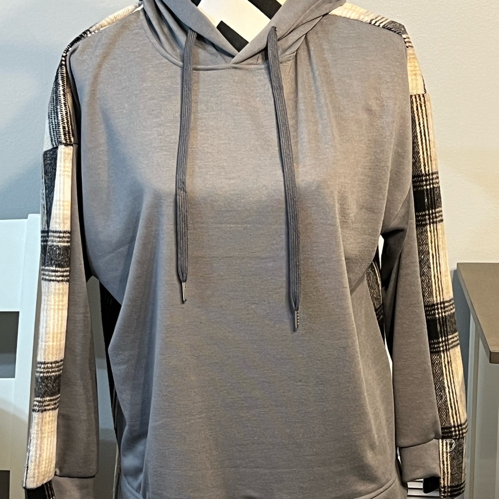 Gray plaid hoodie